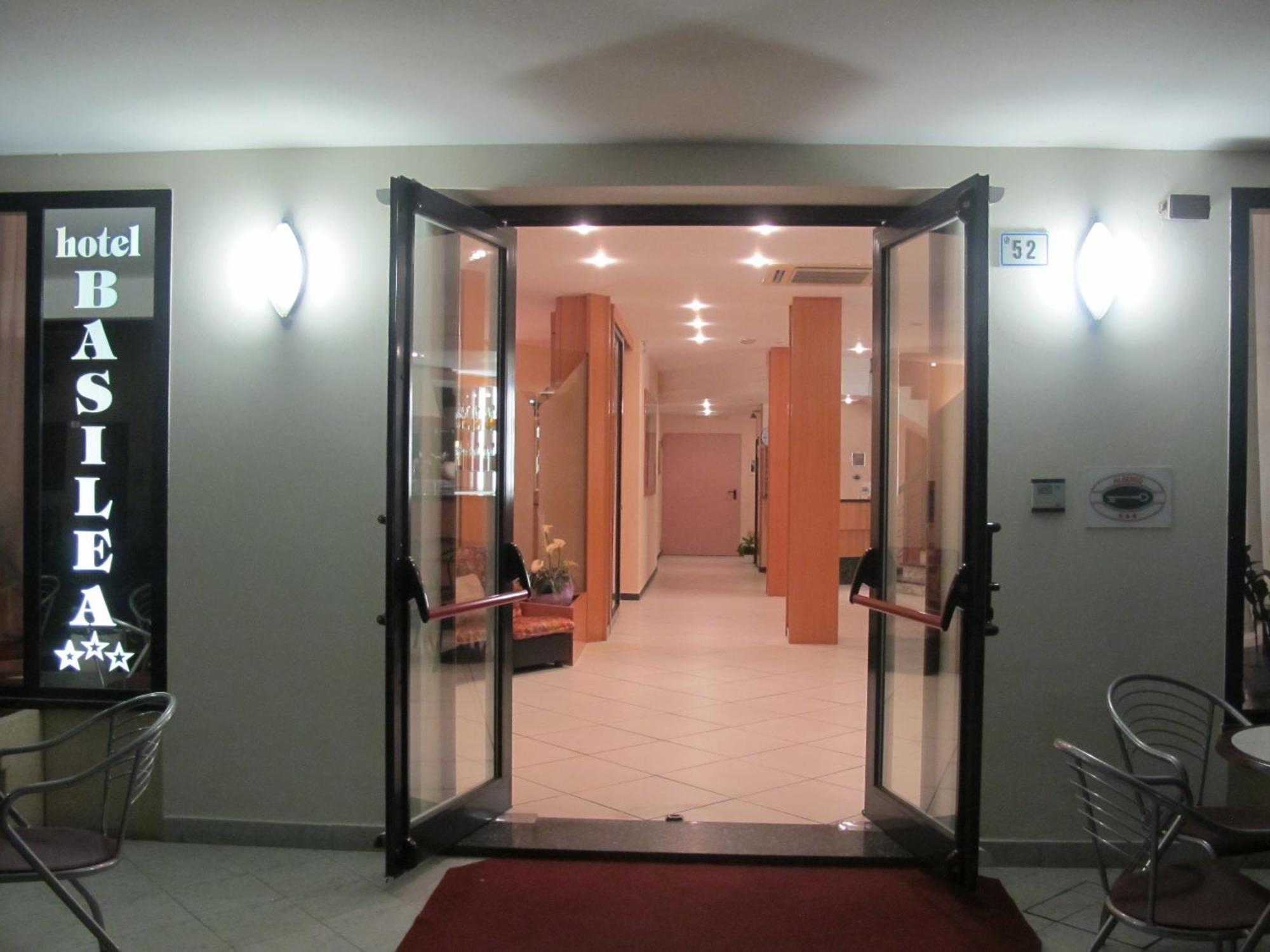 Hotel Basilea Bellaria-Igea Marina Eksteriør billede