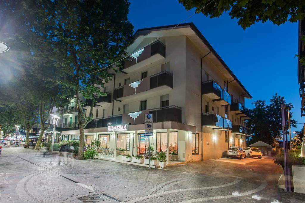 Hotel Basilea Bellaria-Igea Marina Eksteriør billede